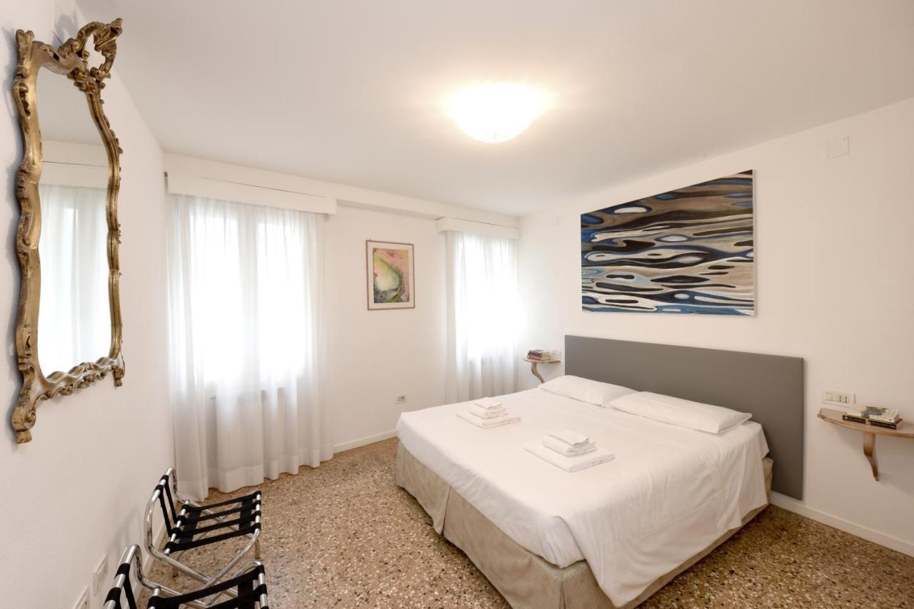 Apartment True 2 Bedrooms In The Heart Of Castello