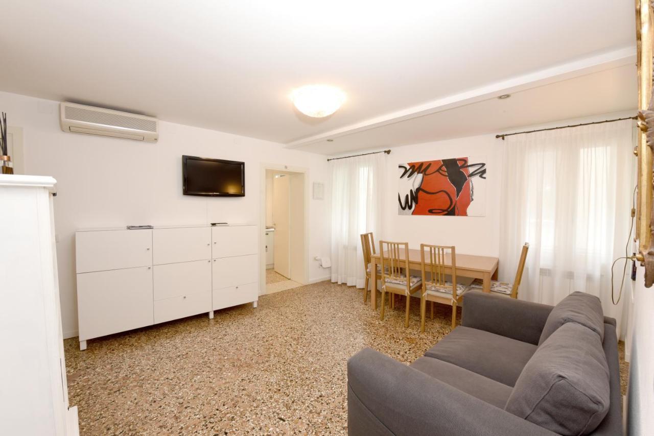 True 2 Bedrooms In The Heart Of Castello