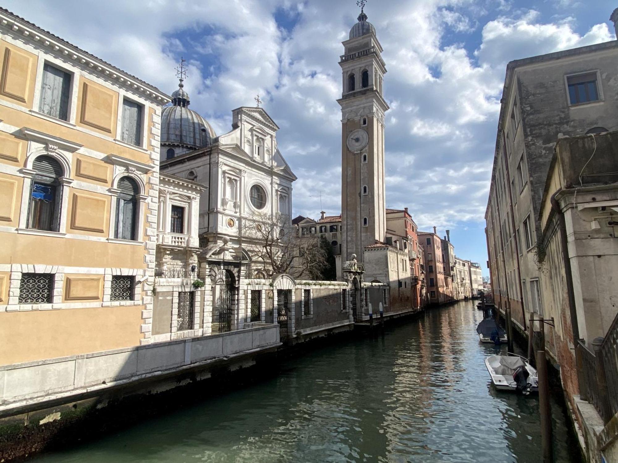 True 2 Bedrooms In The Heart Of Castello Apartment Venedig